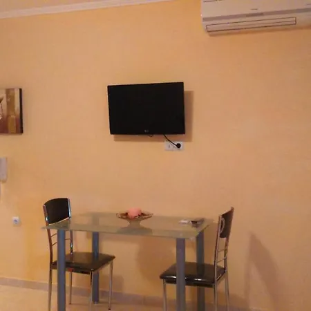 βlue Horizon בית הארחה