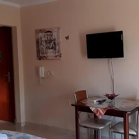 βlue Horizon Konukevi 3*