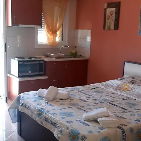 βlue Horizon Konukevi Lixouri